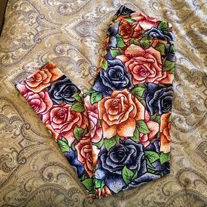 LuLaRoe Leggings  - Roses